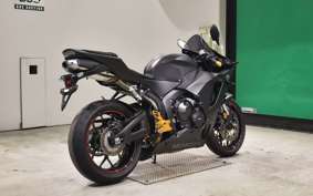 HONDA CBR600RR 2024 PC40