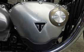 TRIUMPH BONNEVILLE T120 2017