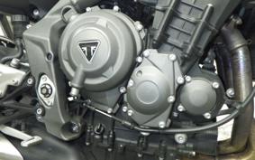 TRIUMPH STREET TRIPLE S 2020
