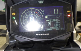 SUZUKI Vｽﾄﾛｰﾑ1050XT 2020 EF11M