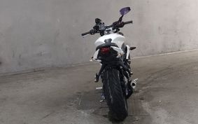 TRIUMPH STREET TRIPLE 2013 TTL116