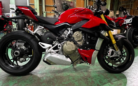 DUCATI  DUCATI  STREET  FIGHTER V4S 2021 1F00