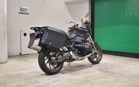 BMW R1200R 2013
