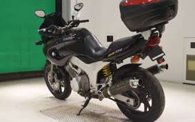 YAMAHA TDM850 Gen.2 2001