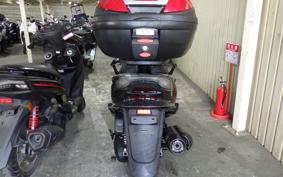 YAMAHA MAJESTY 125