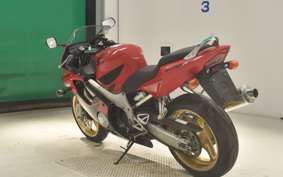 HONDA CBR600F GEN 2 2000 PC35