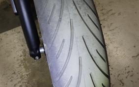 TRIUMPH BONNEVILLE T100 2024