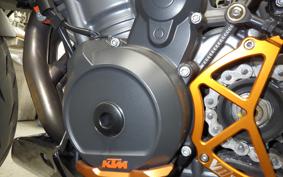 KTM 890 DUKE R 2022
