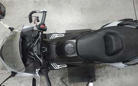 YAMAHA T-MAX 560 T 2025 SJ21J