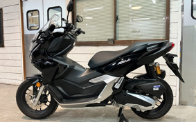 HARLEY XL883N 2016 LE2