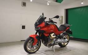 MOTO GUZZI V100 MANDELLO 2024