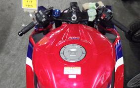 HONDA CBR600RR 2024 PC40