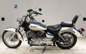 YAMAHA DRAGSTAR 250 VG05J