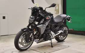 BMW F900R 2023