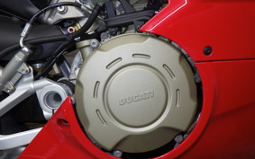 DUCATI PANIGALE V4 S