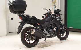 SUZUKI Vｽﾄﾛｰﾑ250A
