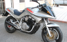 SUZUKI GSX750S KATANA 1987 GR72A