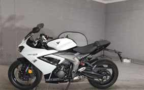 TRIUMPH DAYTONA 660 2024 LGL23U