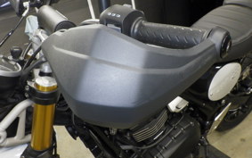 TRIUMPH SCRAMBLER400XC 2025