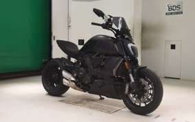 DUCATI DIAVEL 1260 2021