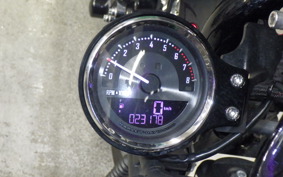 HARLEY XL1200V 2013