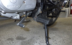 SUZUKI GN125 H