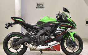 KAWASAKI ZX-25R ZX250E