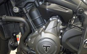TRIUMPH STREET TRIPLE RS 2022