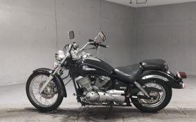 YAMAHA DRAGSTAR 250 VG02J