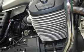 MOTO GUZZI V7 STONE 2017