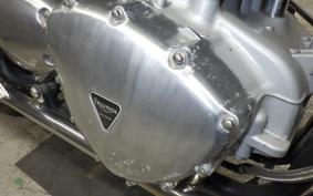 TRIUMPH THRUXTON 900 2005