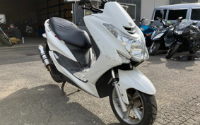 YAMAHA MAJESTYS SG28J