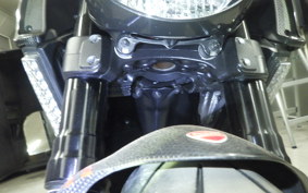 DUCATI DIAVEL Carbon 2011