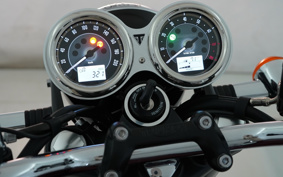 TRIUMPH BONNEVILLE T120 2024 DAD75H