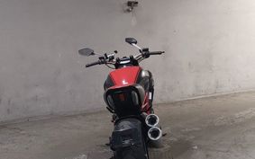 DUCATI DIAVEL CARBON 2011 G100AB