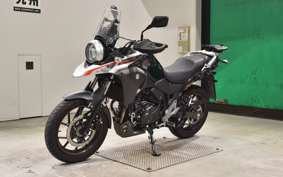 SUZUKI Vｽﾄﾛｰﾑ250A