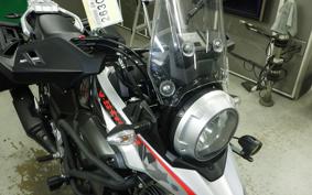 SUZUKI Vｽﾄﾛｰﾑ250A