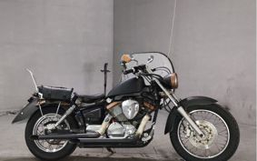 YAMAHA DRAGSTAR 250 VG02J