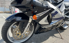 SUZUKI GSX-R750 2001 BD111