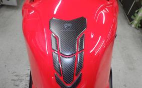 DUCATI STREETFIGHTER V4 S 2024