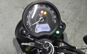 TRIUMPH STREET TWIN 2022