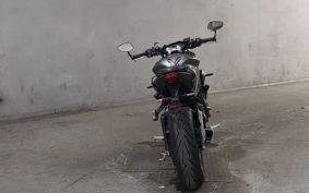 TRIUMPH TRIUMPH STREET TRIPLE R HDA544