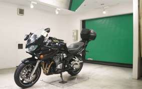 SUZUKI BANDIT 1200 S 2004 GV77A