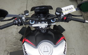 DUCATI STREETFIGHTER V4 SP 2022