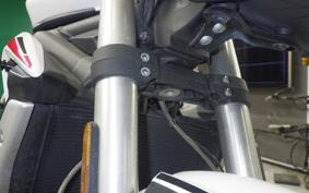 TRIUMPH STREET TRIPLE S 2021