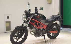 HONDA VTR 250 Gen. 2 MC33