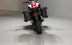 HONDA CRF1000L AFRICA TWIN 2019 SD04