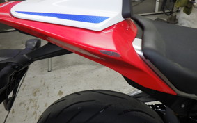 HONDA CBR1000RR SPECIAL EDITION 2014 SC59