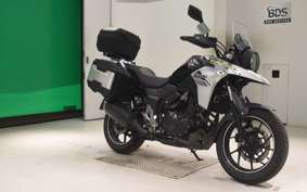 SUZUKI V-STROM 250 A
