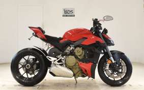 DUCATI STREETFIGHTER V4 S 2021